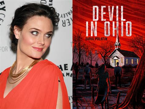 Emily Deschanel to Lead Netflix Thriller Series Devil。